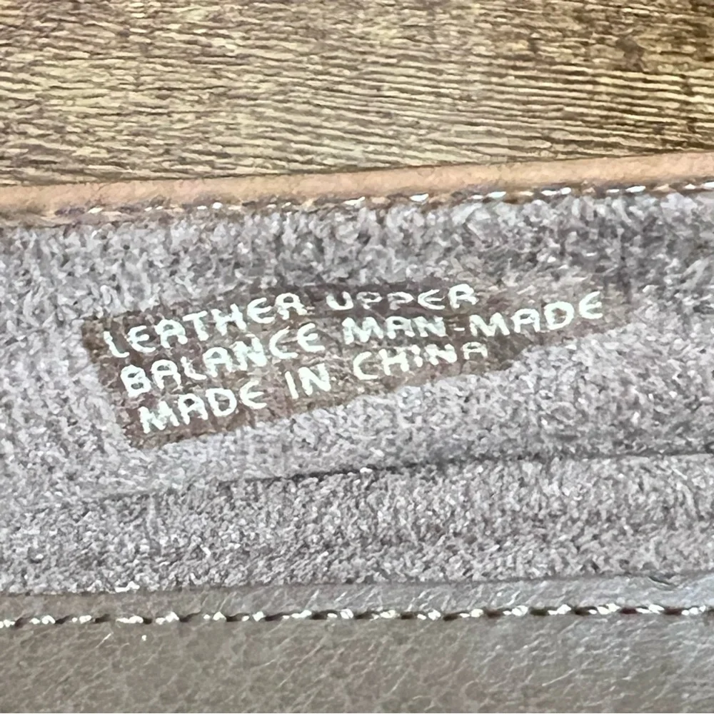 Earth Brown Leather‎ Ballet Flats slip on cut out casual shoes women's 8.5 - Picture 10 of 13